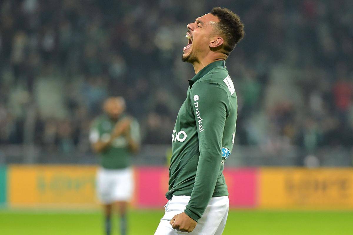 关于圣埃蒂安主场遗憾失利,遭遇两连败的信息 关于圣埃蒂安主场遗憾失利,遭遇两连败的信息