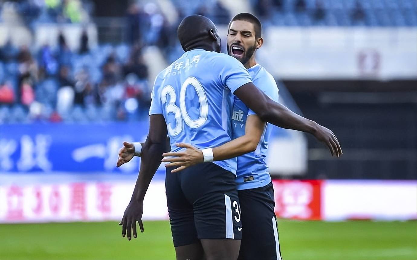 大连一方主场告捷精彩表现赢得阵容的简单介绍 大连一方主场告捷精彩表现赢得阵容的简单介绍