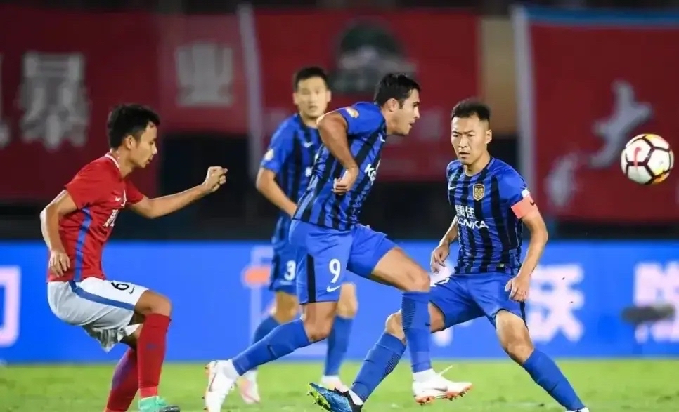 广州城主场负于江苏苏宁,遭遇三连败的简单介绍 广州城主场负于江苏苏宁,遭遇三连败的简单介绍