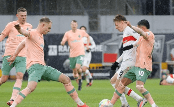 斯图加特主场憾负,未能延续连胜表现 斯图加特主场憾负,未能延续连胜表现