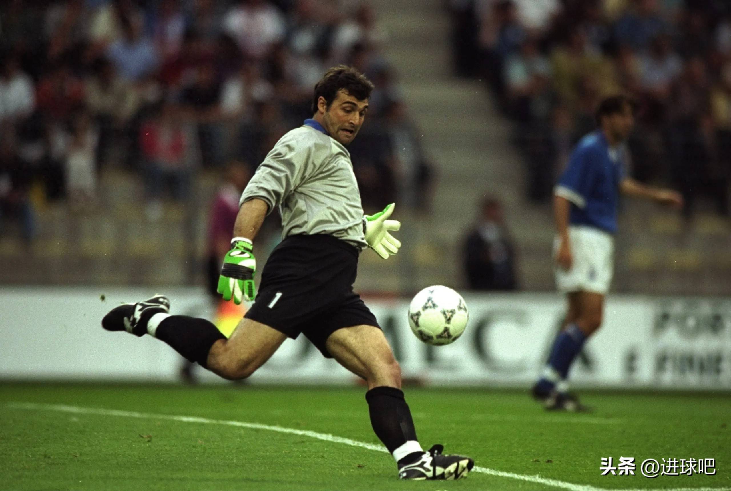 意大利队大胜瑞士,领先优势愈发明显的简单介绍 意大利队大胜瑞士,领先优势愈发明显的简单介绍