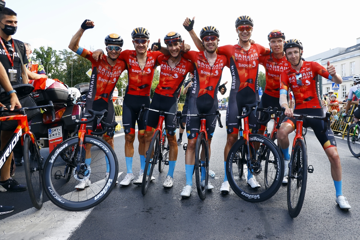 关于意大利客场平波兰，难求胜利的信息