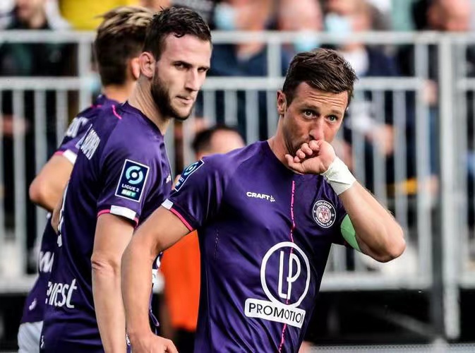 包含里昂队屡战屡败,积极寻找破解对手之道在法甲比赛的词条 包含里昂队屡战屡败,积极寻找破解对手之道在法甲比赛的词条