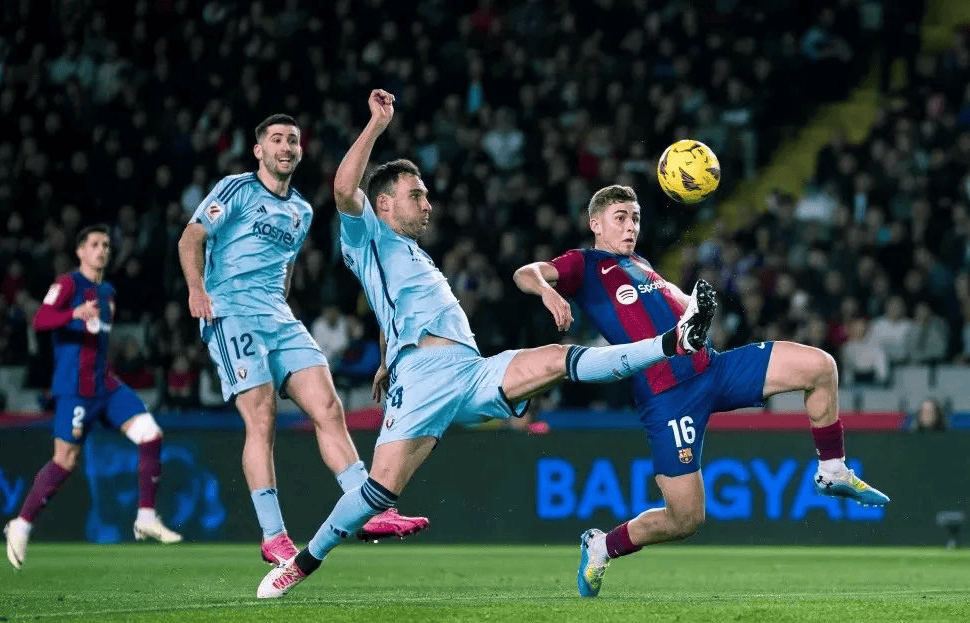 列斯得队主教练调整战术，备战对手法兰克福的简单介绍