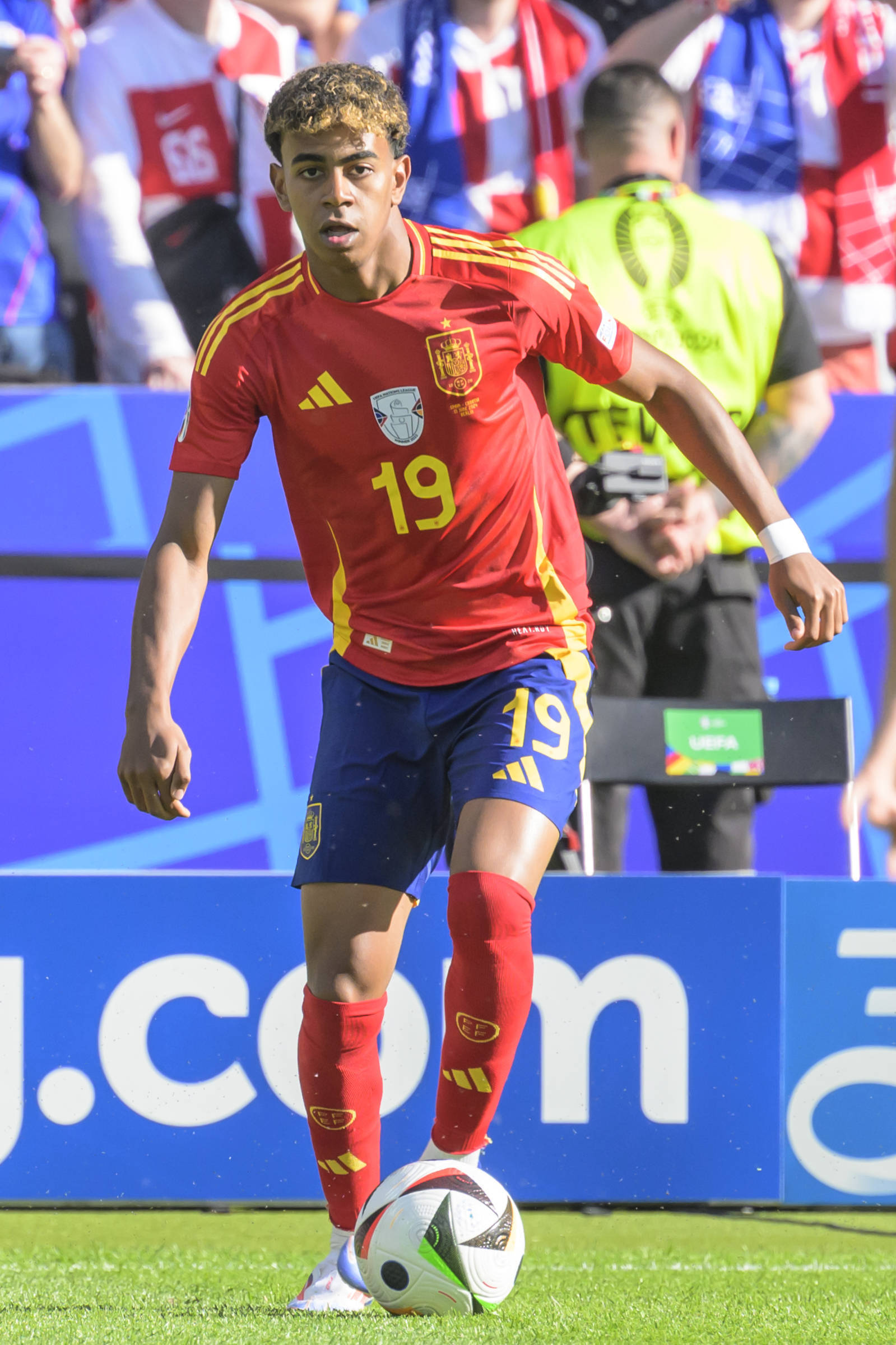 关于西班牙国家队成绩下滑,欧洲杯预选赛困难重重的信息 关于西班牙国家队成绩下滑,欧洲杯预选赛困难重重的信息